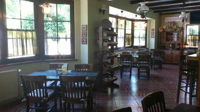 Tawerna pod Wodnikiem Cafe & Restaurant Niechorze