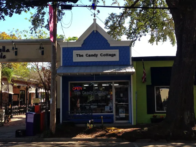 The Candy Cottage & Gourmet