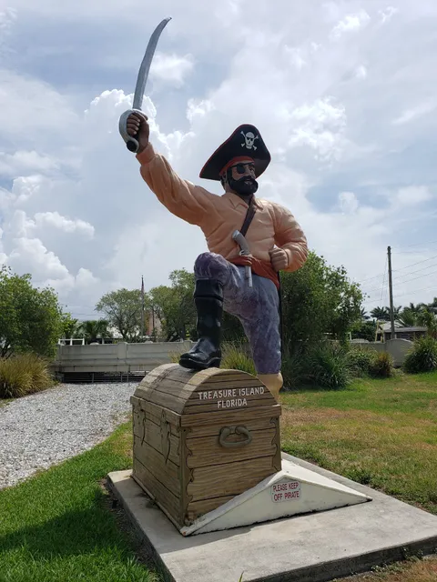 Treasure Island Community Center Park