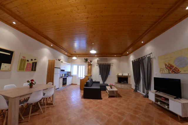 Patras Paralia – Cozy Lodge