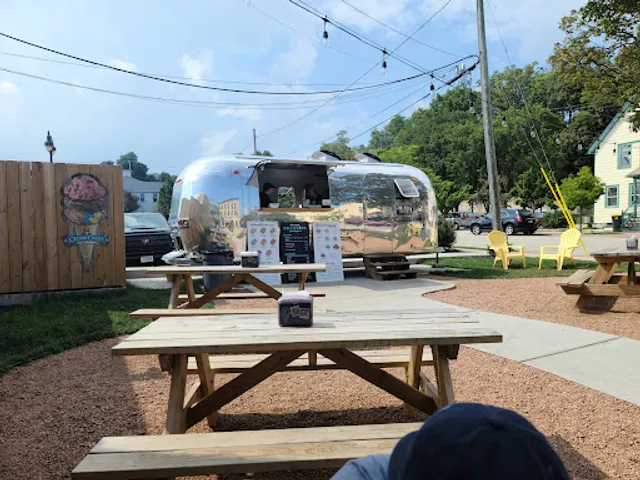 Frankie's Ice Cream (Seasonal Memorial Day - Labor Day)