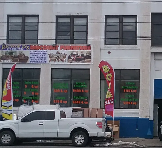 Richie D's Discount Furniture