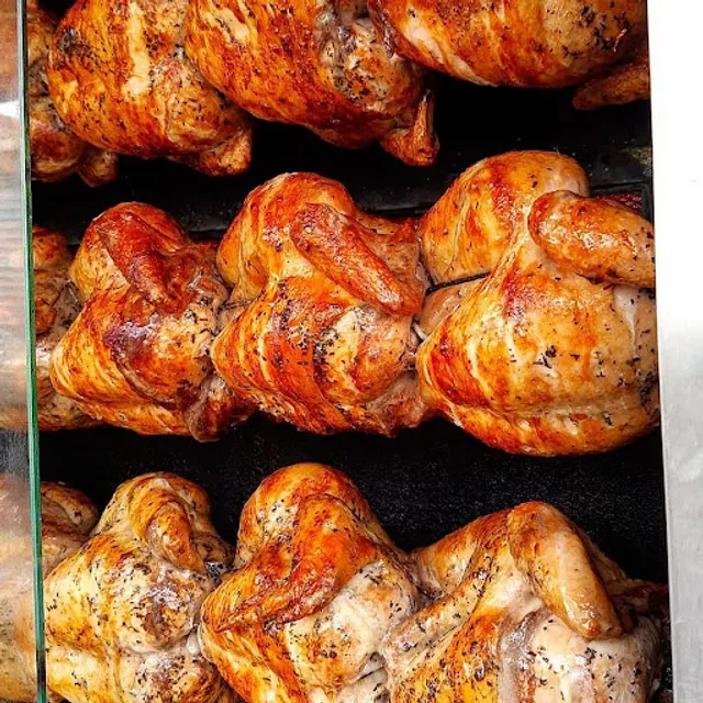 Guga Assados - Frango e Carnes