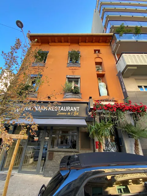 Indian Curry & Tandoori