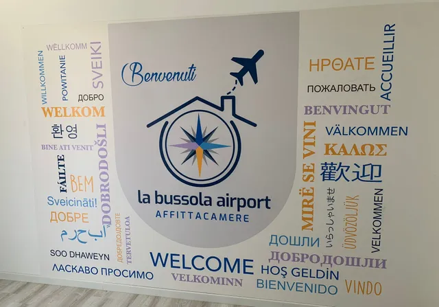 La Bussola Airport