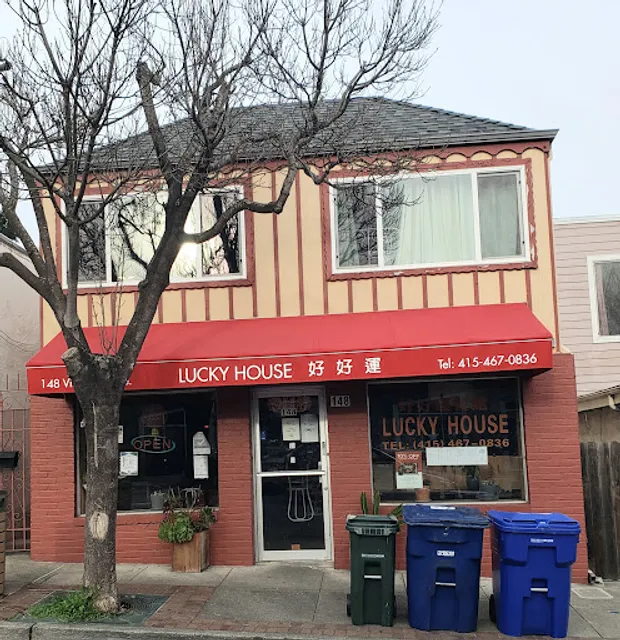 Lucky House Restaurant