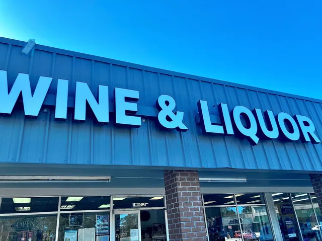 Hardy Street Mart Wine & Lqr