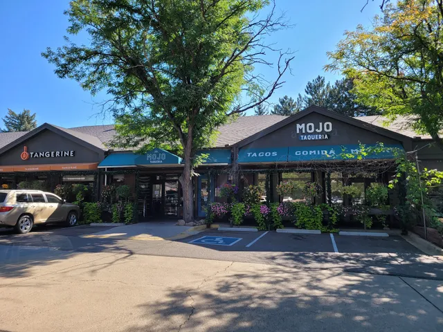 Willow Springs Shopping Center