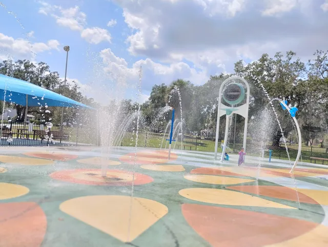 Kit Land Nelson Park