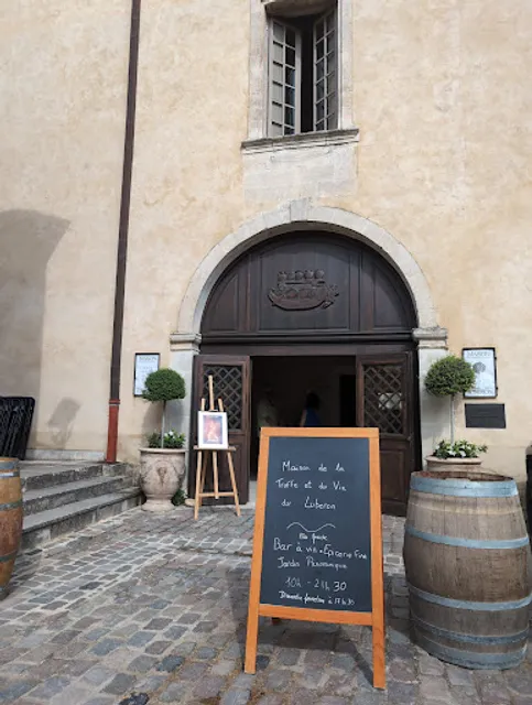 Maison de la truffe et du vin du Luberon