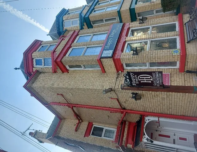 Happy Days Guest House