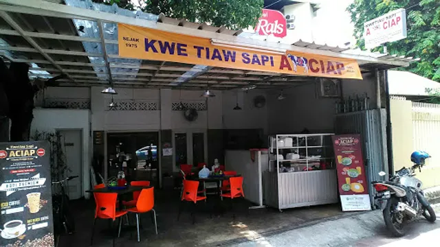 Kwetiaw Sapi Wahid Hasyim 208 Tanah abang