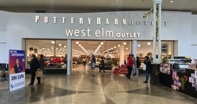 Pottery Barn Outlet