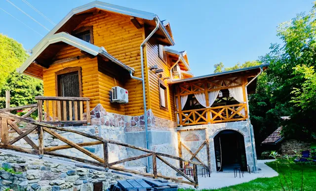 Kuća za odmor Čarolija****