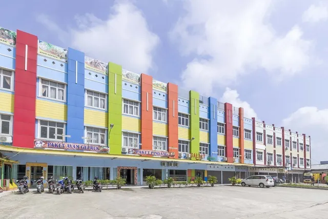 RedDoorz near Jembatan Musi II Palembang