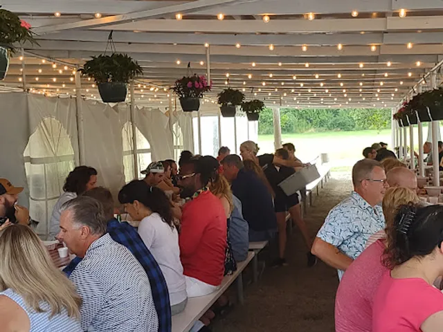 Kempenaar's Clambake Club