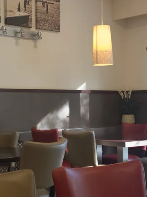 Cafeteria Schoonhout