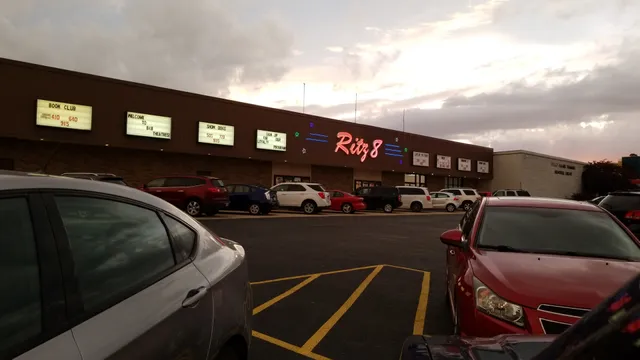 B&B Lebanon Ritz 8 Theatre