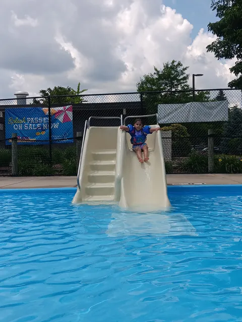 Camelot Park Community Center