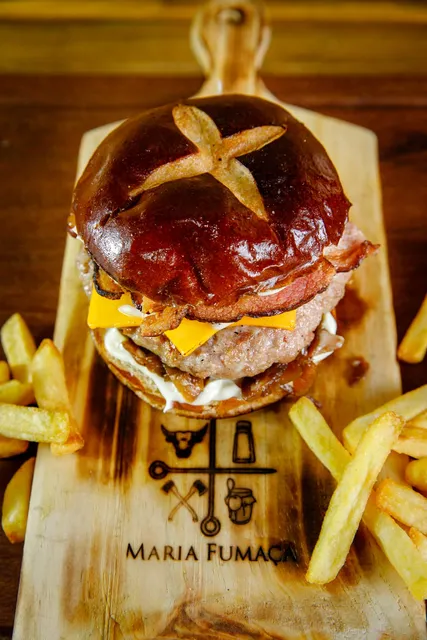 Maria Fumaça | Hambúrguer e Churrasco na Parrilla