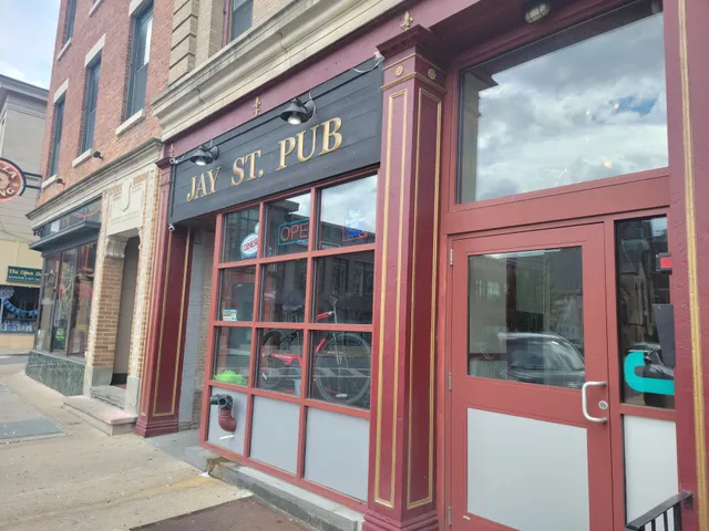 Jay St. Pub