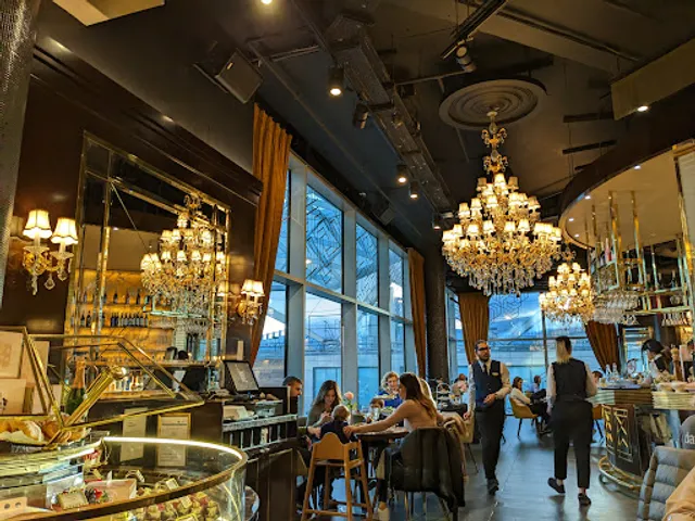 Caffè Concerto Balcony Westfield