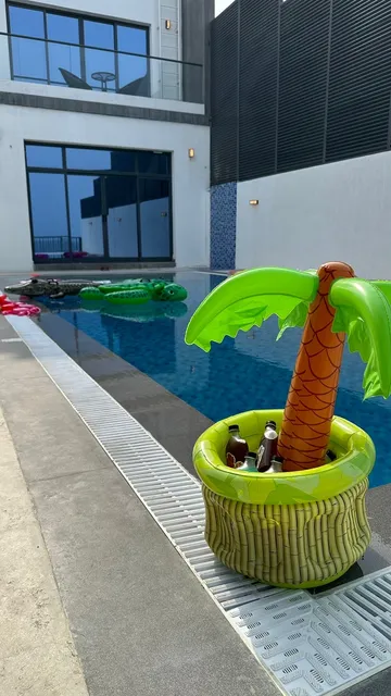 Ocean side luxury villa 141