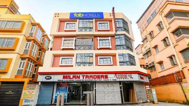 FabHotel MN International