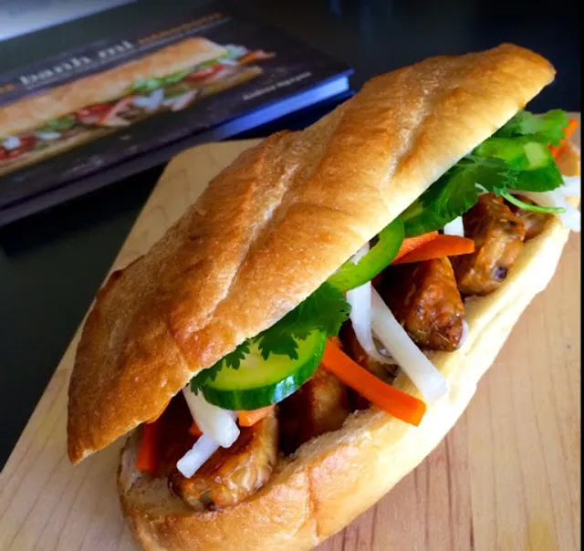 Tam Duc Vegetarian Banh Mi