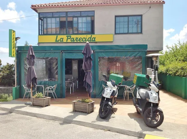 Pizzería La Parecida