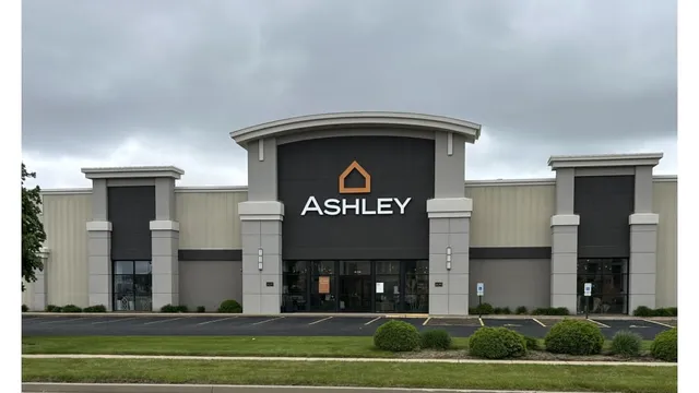 Ashley Store
