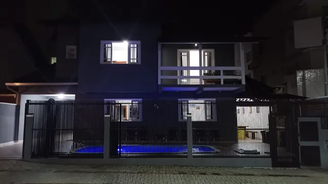 Casa Armani Mariscal Bombinhas