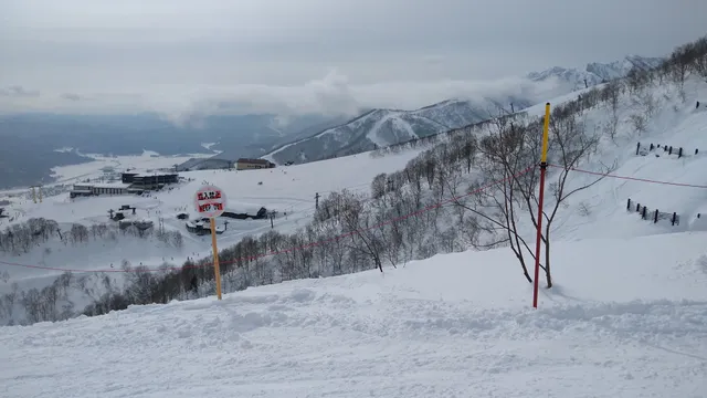 白馬八方尾根スキー場 咲花ゲレンデ