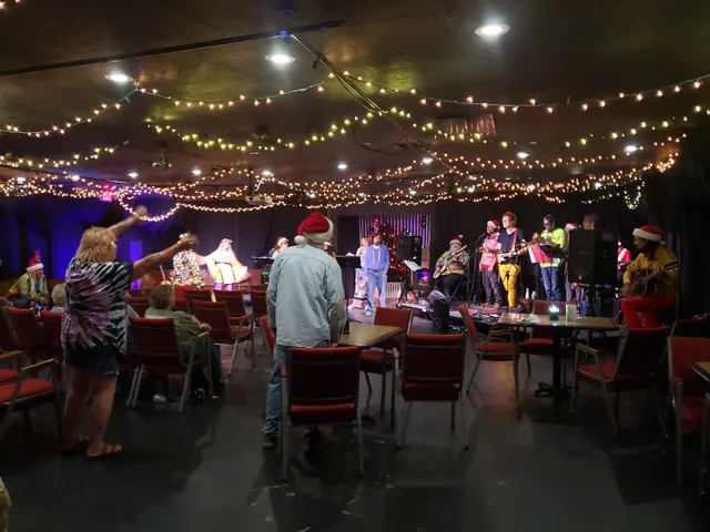 Palaver Tree Theater