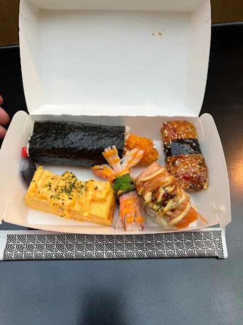 Sushi Hub Belconnen