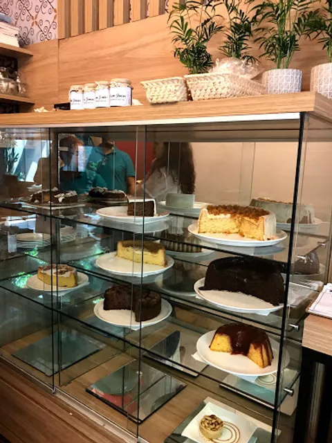 Confeitaria de Origem-Heleno Júnior