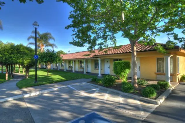 University Park Inn and Suites