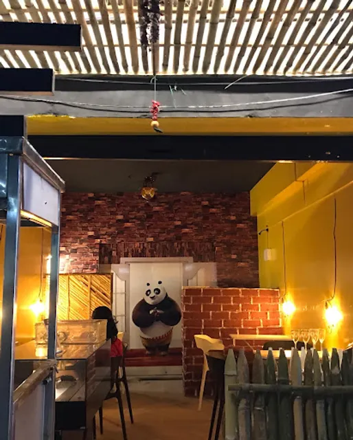 Dappaakaarar’s Momos Factory