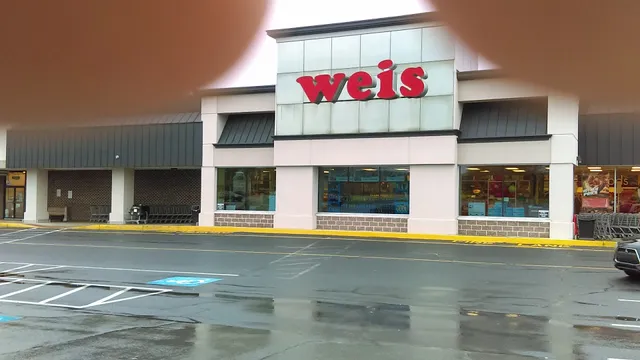 Weis Markets