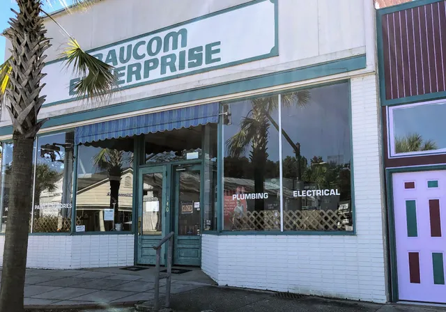 Baucom Enterprises Inc