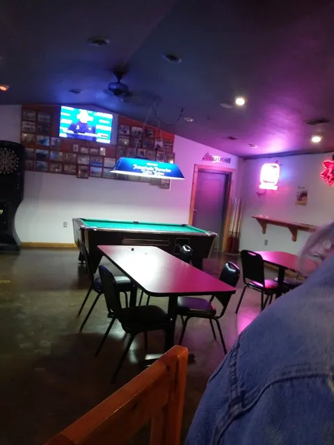 Club Diamond Z Bar Deli