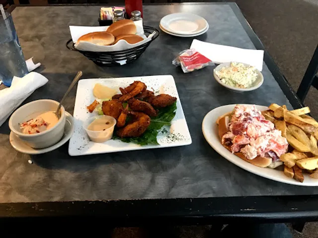 Chick-A-Dee of Lewiston