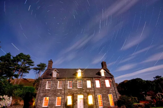 Llanfendigaid Estate