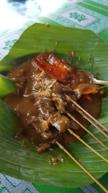 RUMAH MAKAN NASI INYAK