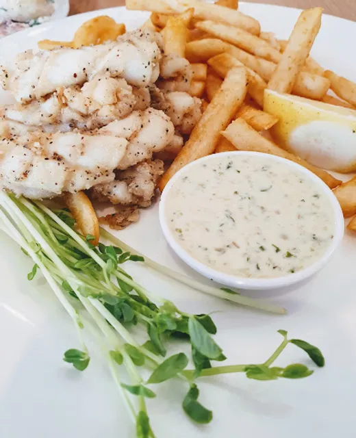 Bistro 262, Club Marion