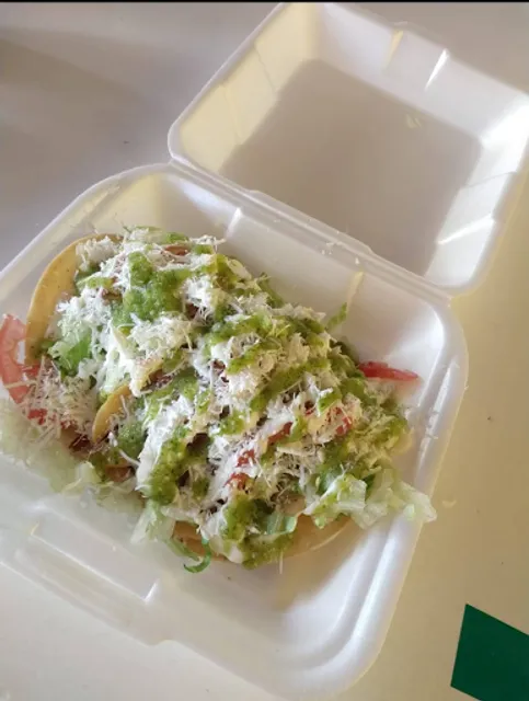 Cenaduria Lucy (Pozole, enchiladas, gorditas, quesadillas, burritos, tacos dorados)