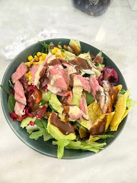 LIL ‘Healthy Eating’ Hot Bowls & Organic Burger