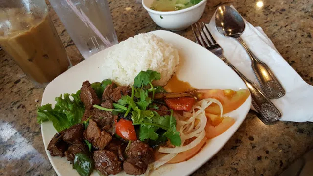 V Bistro - Vietnamese Noodle & Grill in HUMBLE