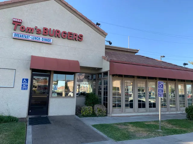 Mega Tom’s burgers apple valley