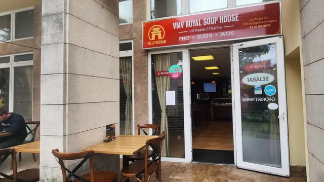 Royal soup house